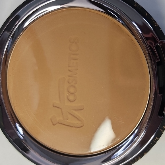It Celebration Foundation Full Coverage Powder NIB - Picture 6 of 8